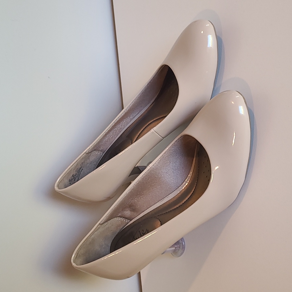 Nude heels - Size 8.5